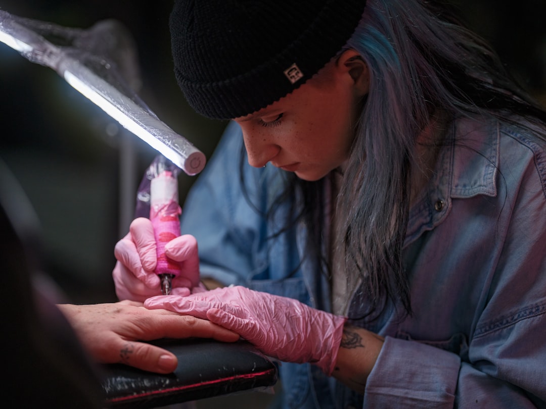 Upptäck varför elektrisk nagelfil är sommarens bästa köp illustration